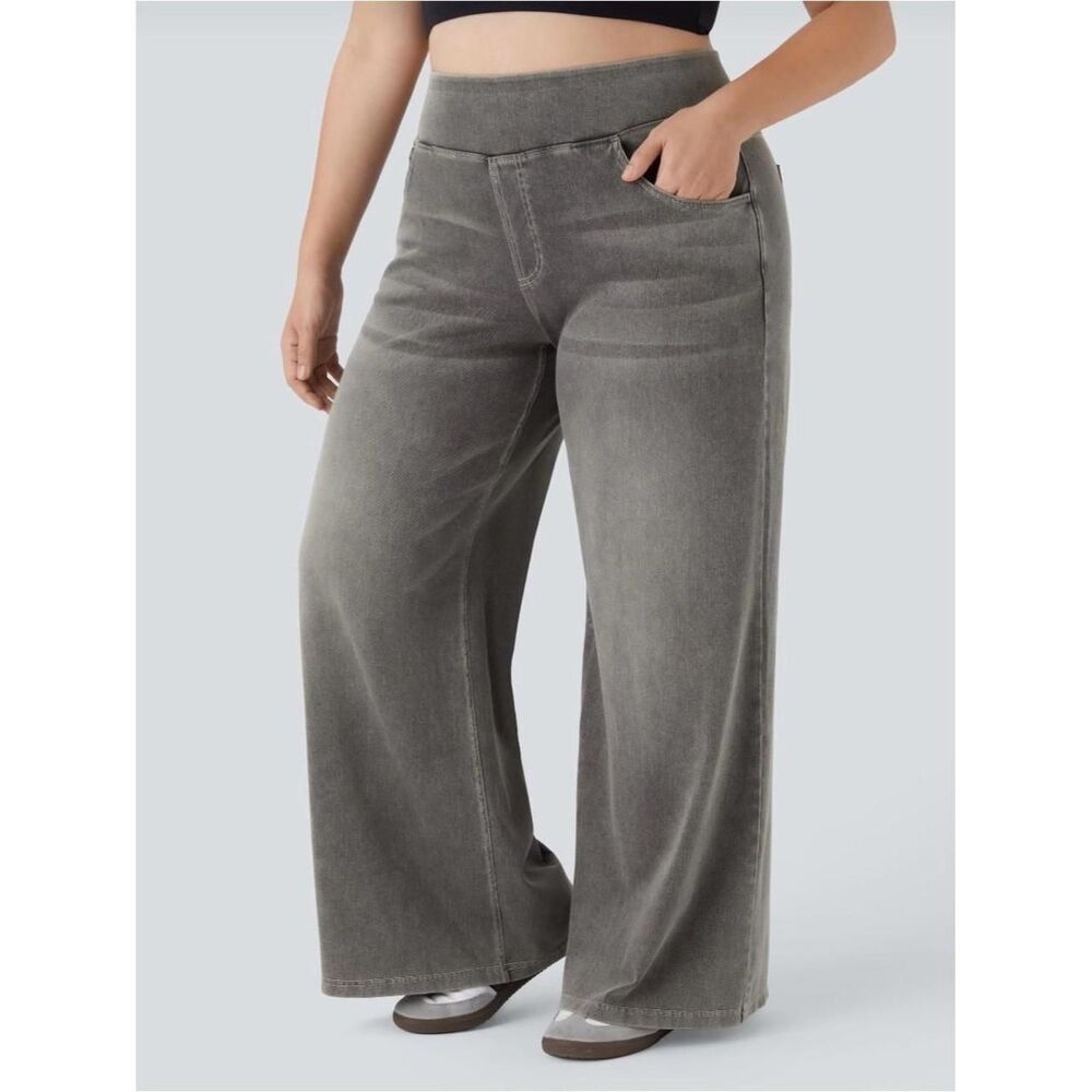 Halara Women's Grey Trousers